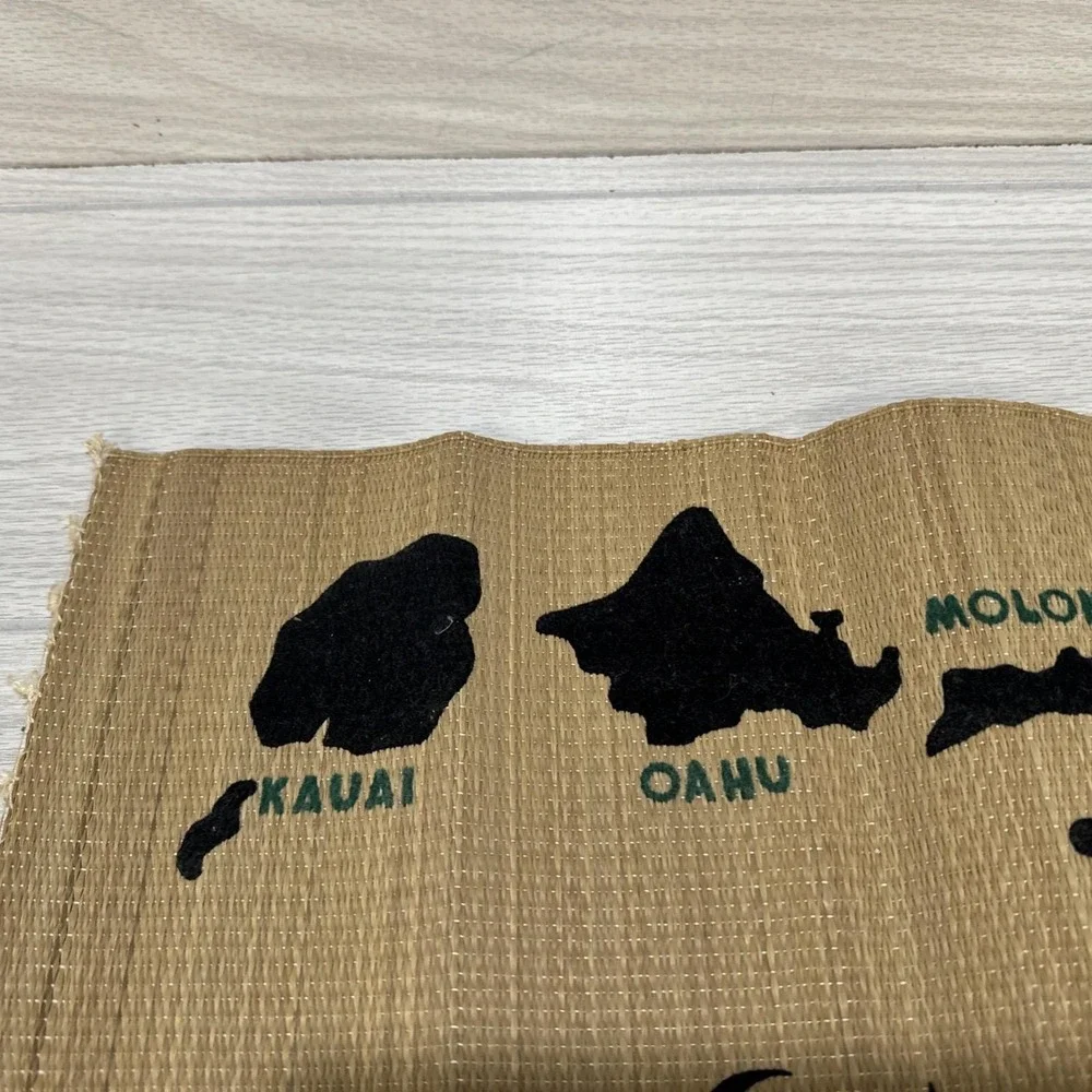 Hawaiian Woven Placement 1960s The Islands of Hawaii Vintage 17.75x11.75